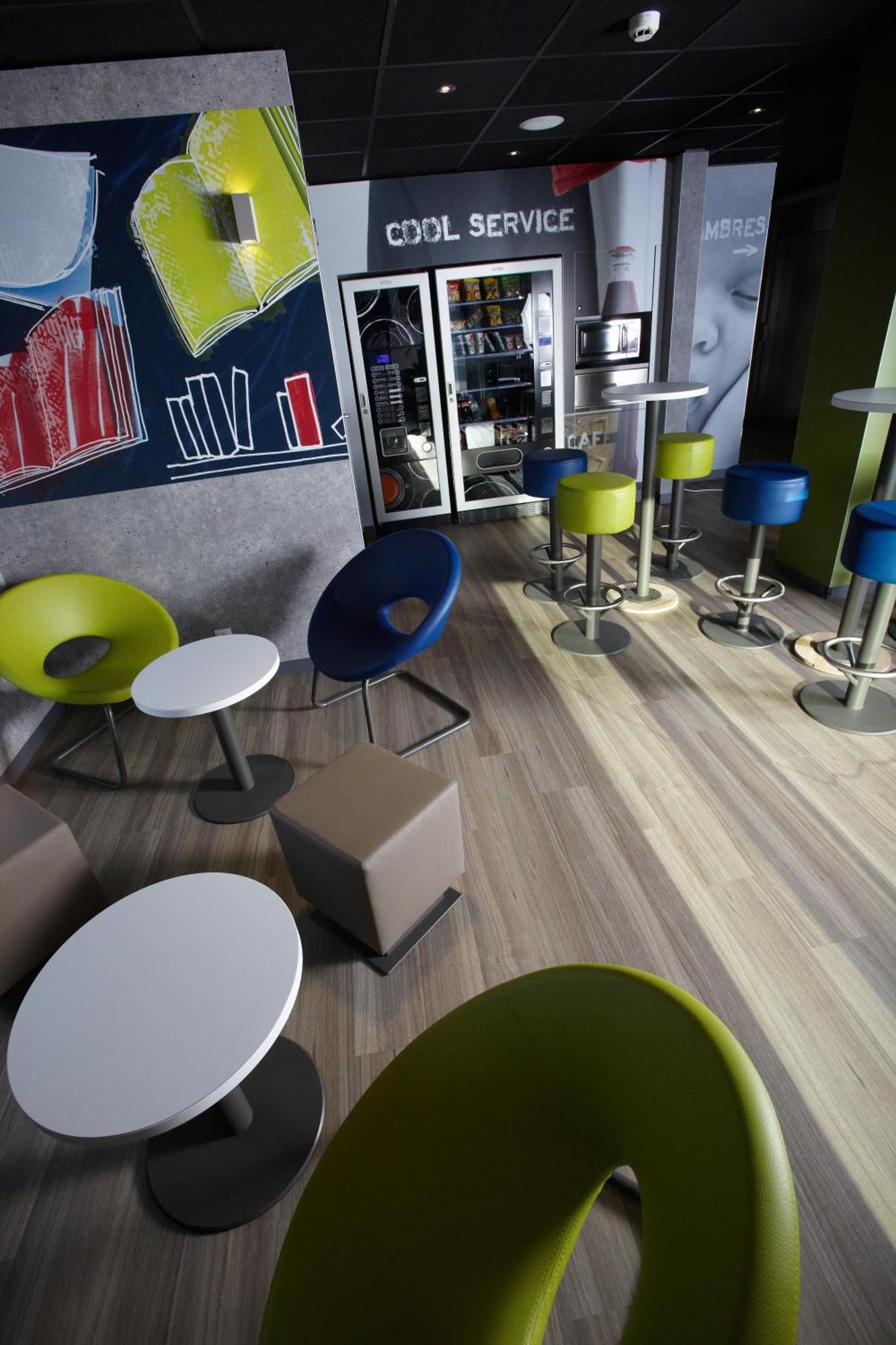 Ibis Budget Pontarlier Eksteriør bilde