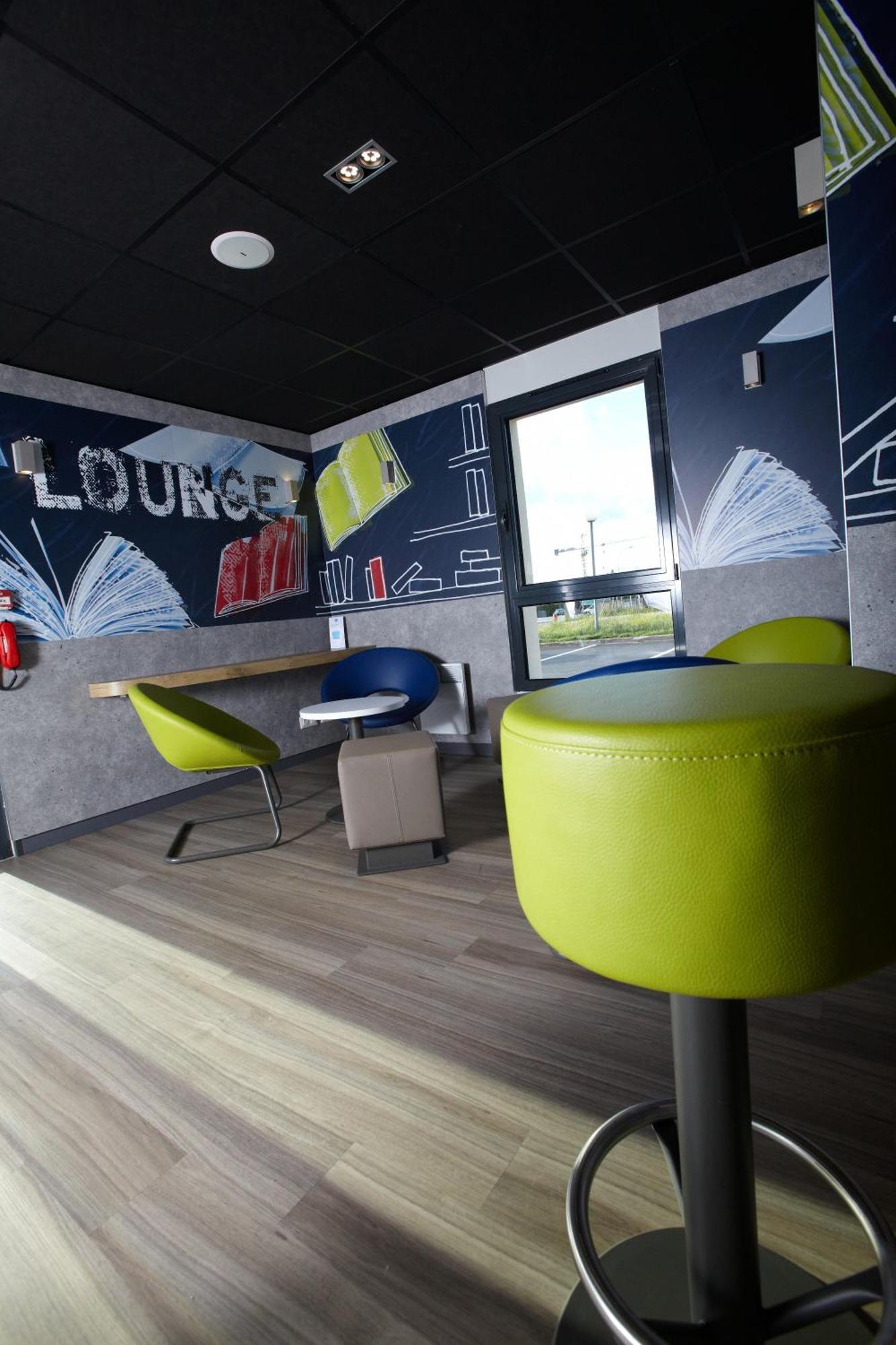 Ibis Budget Pontarlier Eksteriør bilde