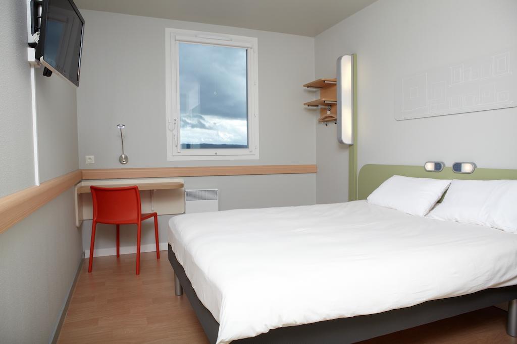 Ibis Budget Pontarlier Rom bilde