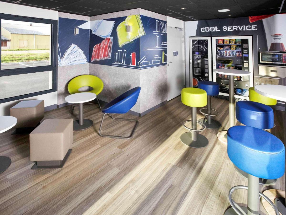 Ibis Budget Pontarlier Eksteriør bilde